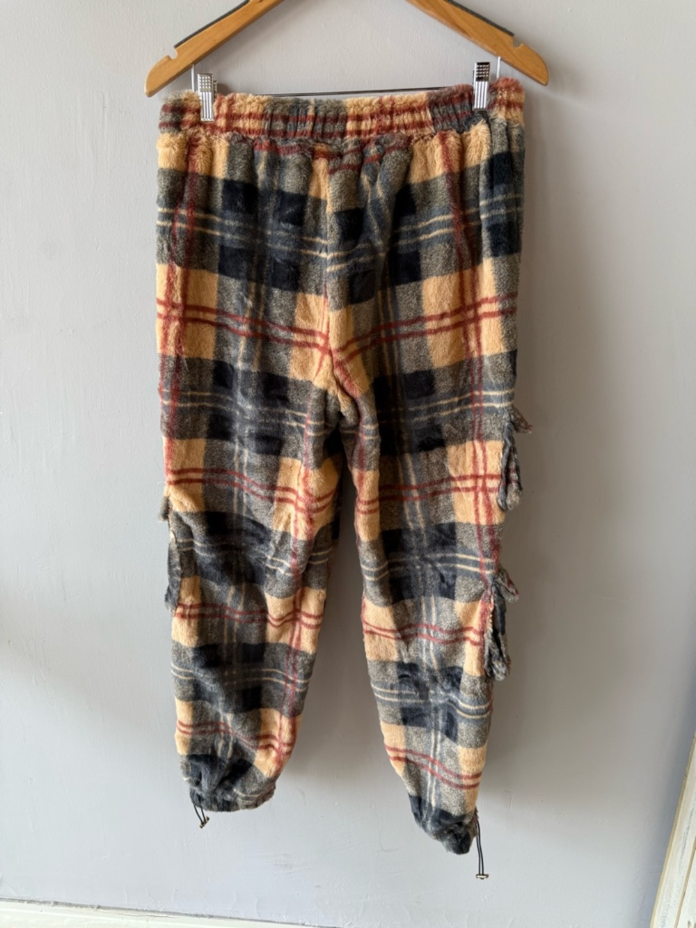 Cozy Plaid Fleece Jogger Jumpsuit - Beige & Gray - Picture 7 of 7
